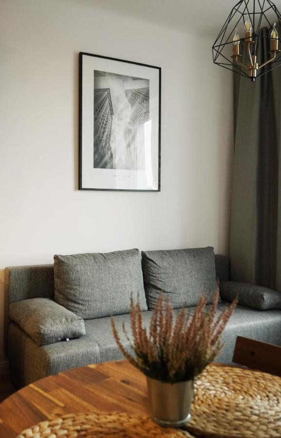 Cozy Apartment In Centrum Downtown Srodmiescie Zelazna Zelazna Jerozolimskie Palace Of Culture And Science! Wifi, Netflix, Hbo, Smarttv 55Cal Varsavia Esterno foto